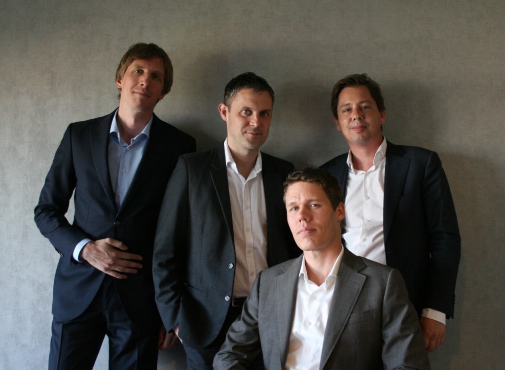 CEO/Founder Henk Pater (zittend) en de Co-Founders van Outsourcing Hub